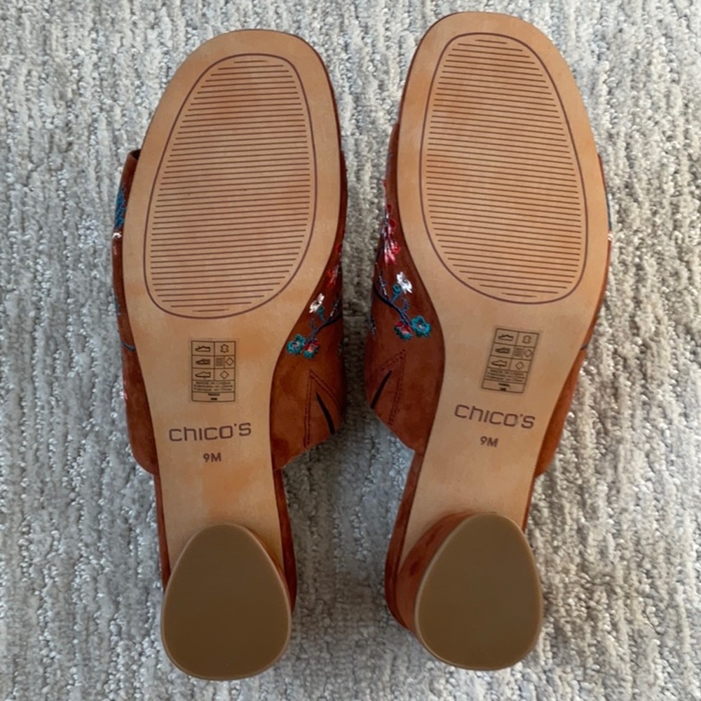 NIB Chico’s Floral Embroidered Suede Slides Size 9 - Picture 8 of 11